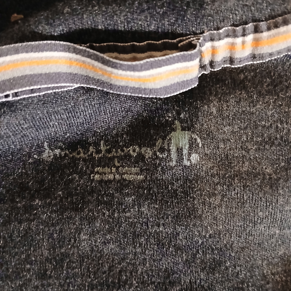 Smart wool sweatshirt
